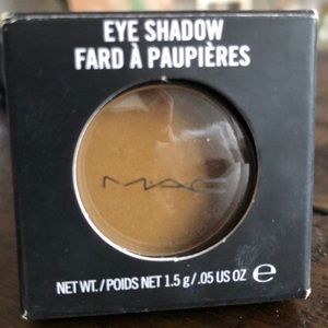 Mac eyeshadow natural wilderness